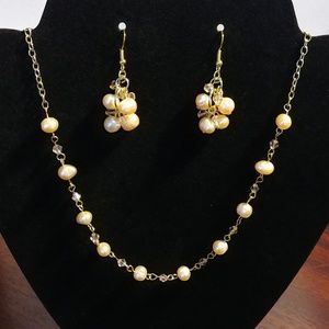 Pearl necklace and earring set